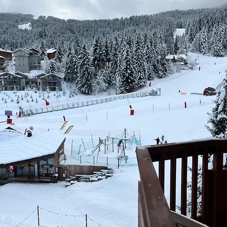 Au Pied Des Pistes, La Tania Courchevel